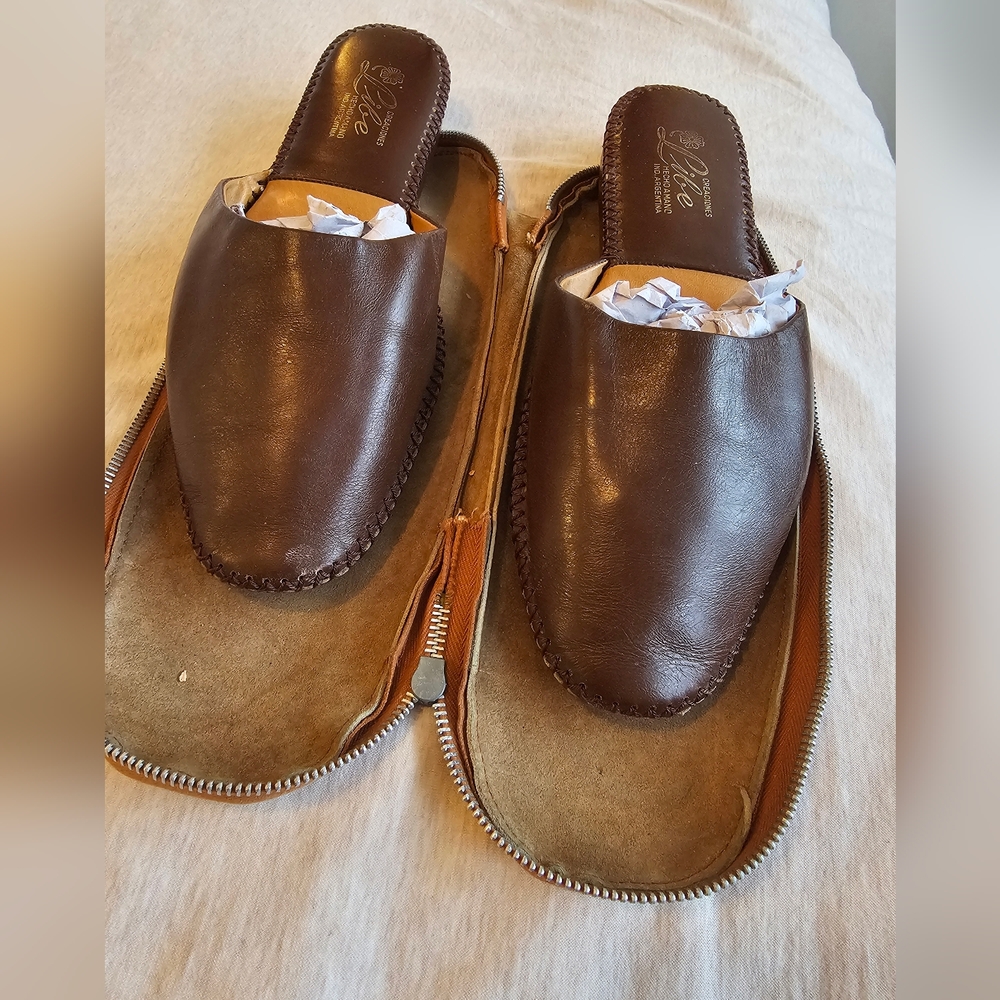 Vintage 1970s Handmade Leather Sultan Slippers – 100% Genuine Leather - Picture 4 of 16